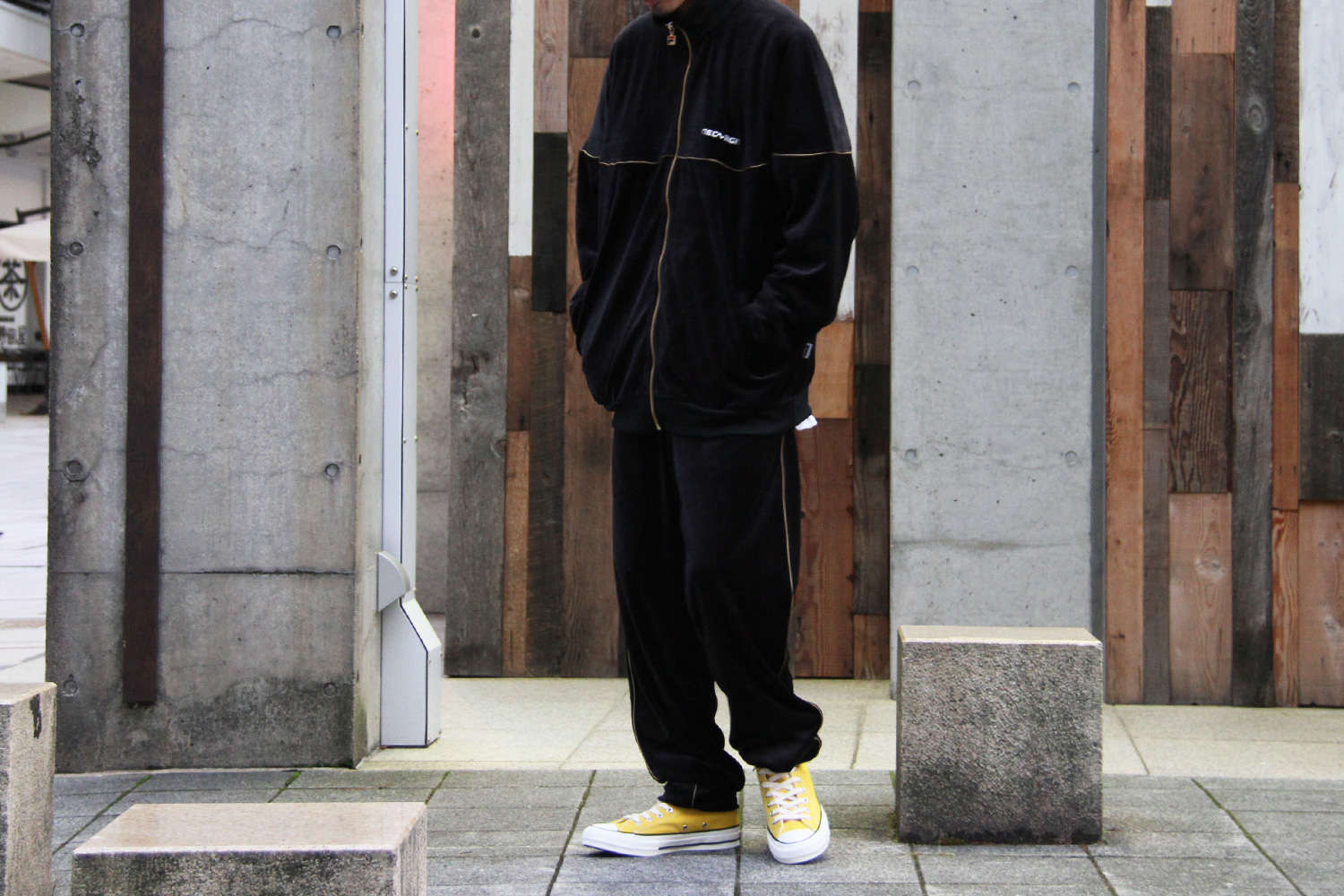 FILA OFFICIAL Bootleg Velor Jacket - ジャケット/アウター