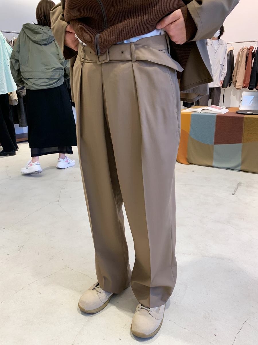 YOKE 21AW BELTED LEATHER TROUSERS 2TUCK